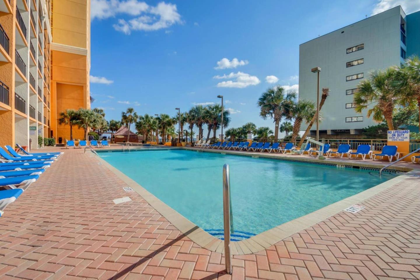 Oversized Ocean View Queen Suite With Beautiful Fireplace And Accents - Sleeps 4 Guests! Myrtle Beach Pokój zdjęcie