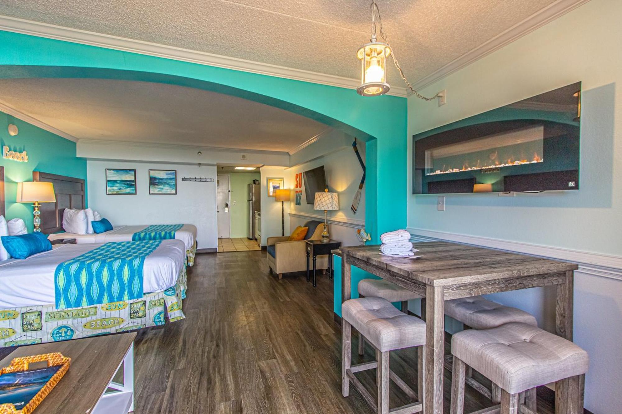 Oversized Ocean View Queen Suite With Beautiful Fireplace And Accents - Sleeps 4 Guests! Myrtle Beach Pokój zdjęcie
